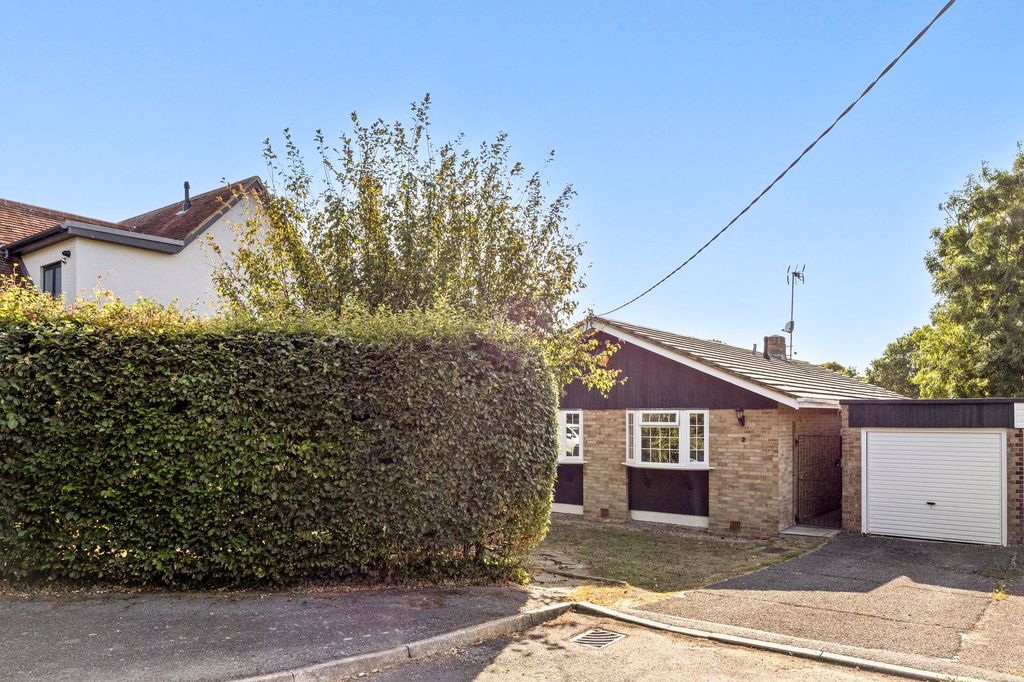 Property photo 1 of 29