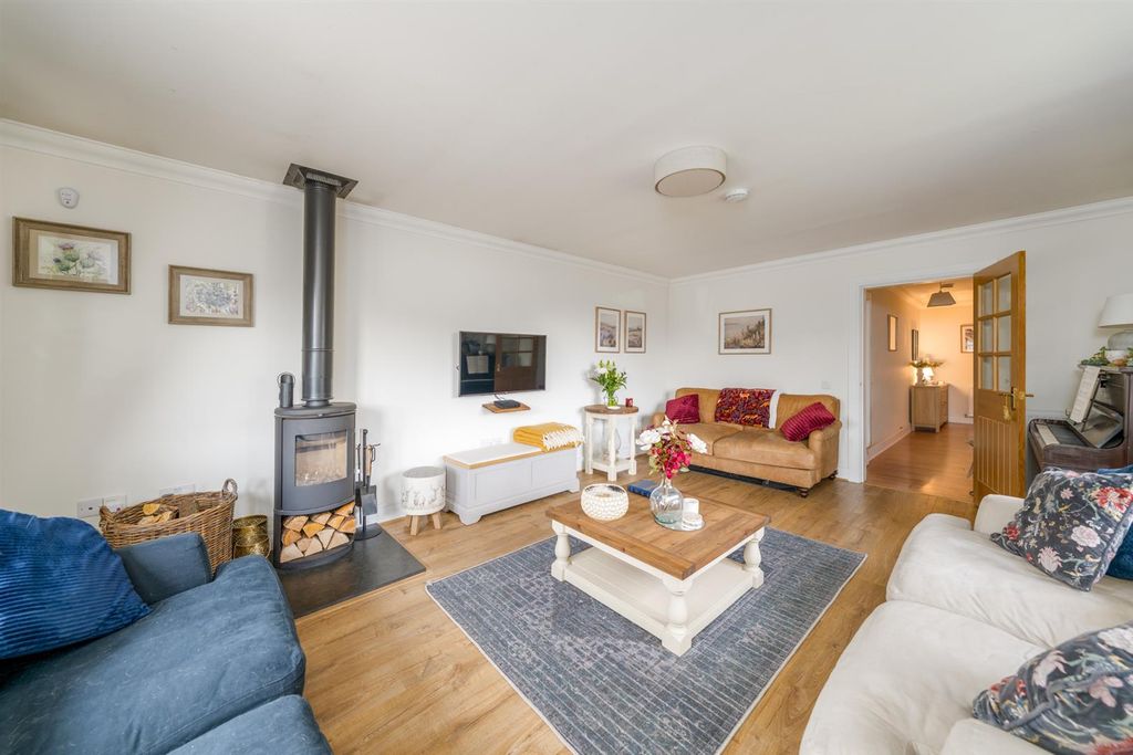 Property photo 3 of 16 13 East Haugh Birgham-05.Jpg