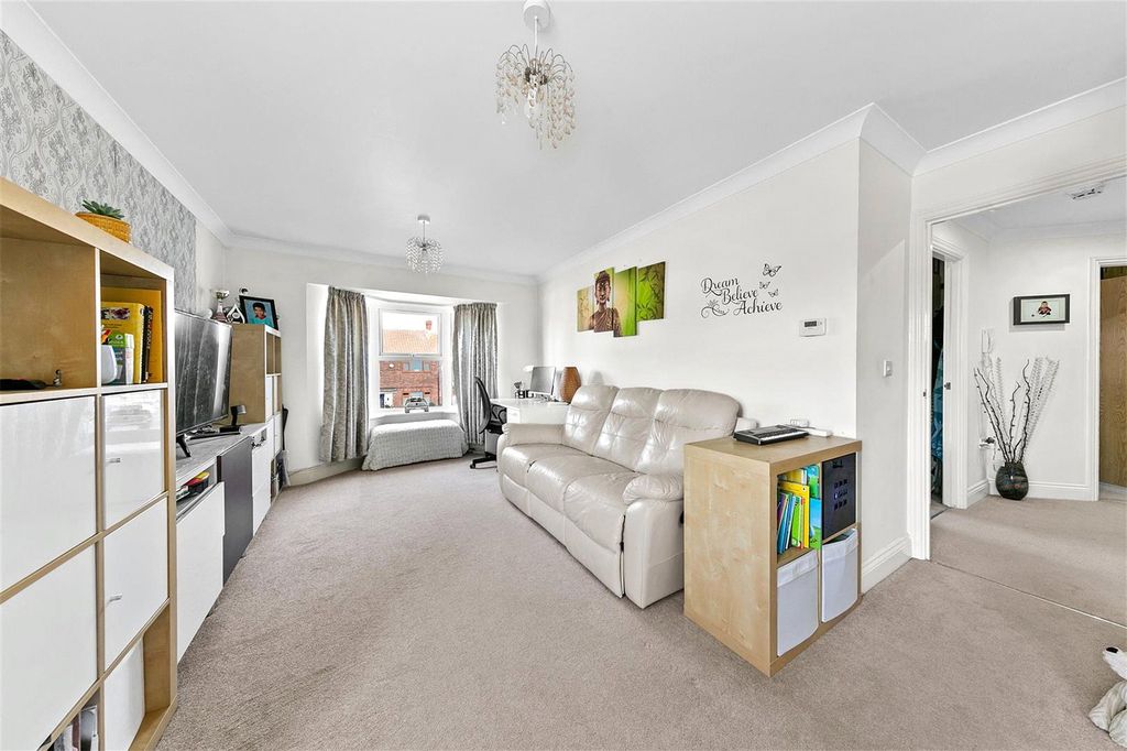 Property photo 3 of 9 Property Photo