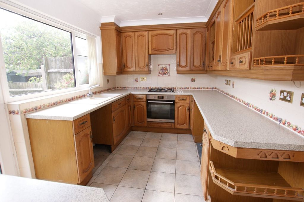 Property photo 3 of 9 Picture No. 13