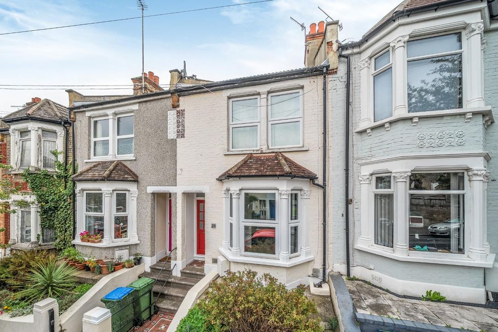 Property photo 1 of 23 1535377-15-6Acdf7ce125Fc-Arw.Jpg