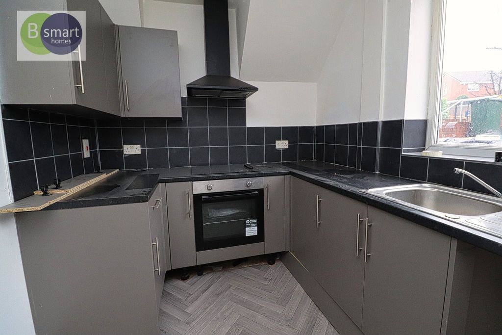 Property photo 3 of 10 Img_1889