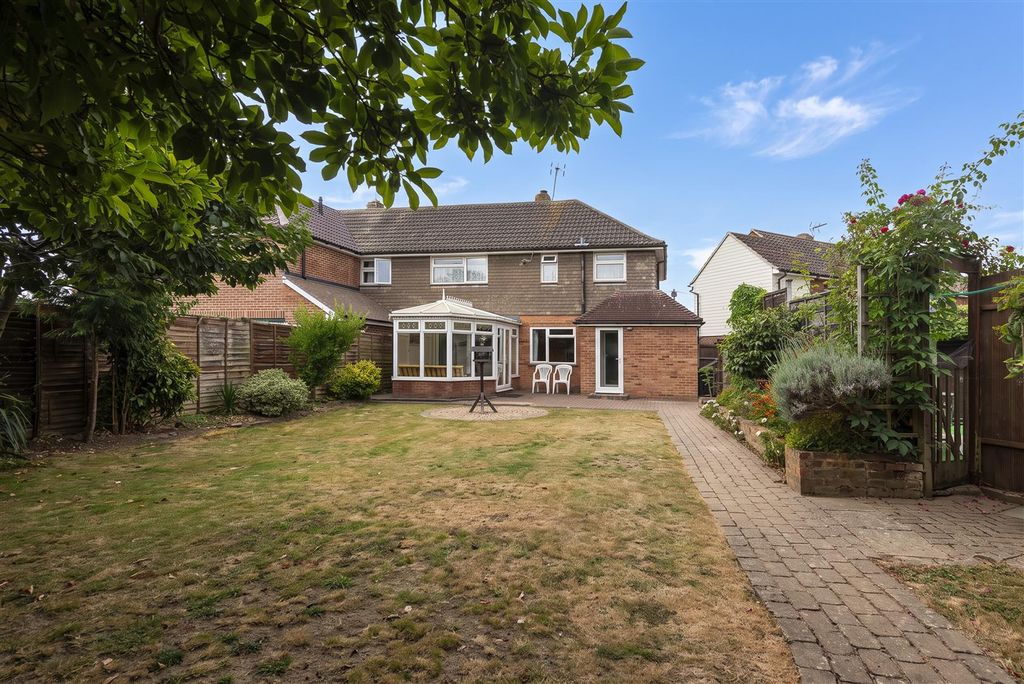 Property photo 1 of 18 41Newton17.Jpg