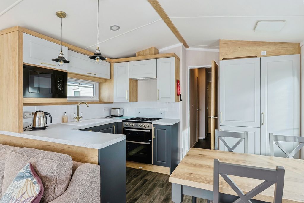 Property photo 3 of 17 Open Plan Living