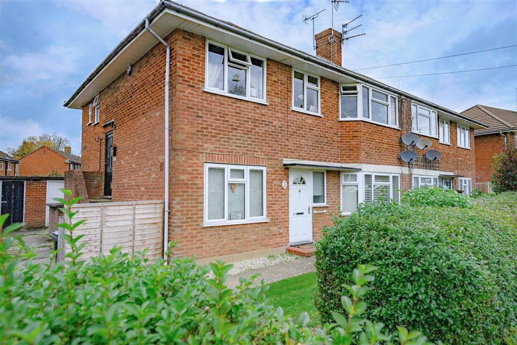 Property photo 1 of 12 Front