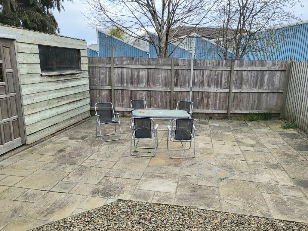 Property photo 3 of 6 Garden View