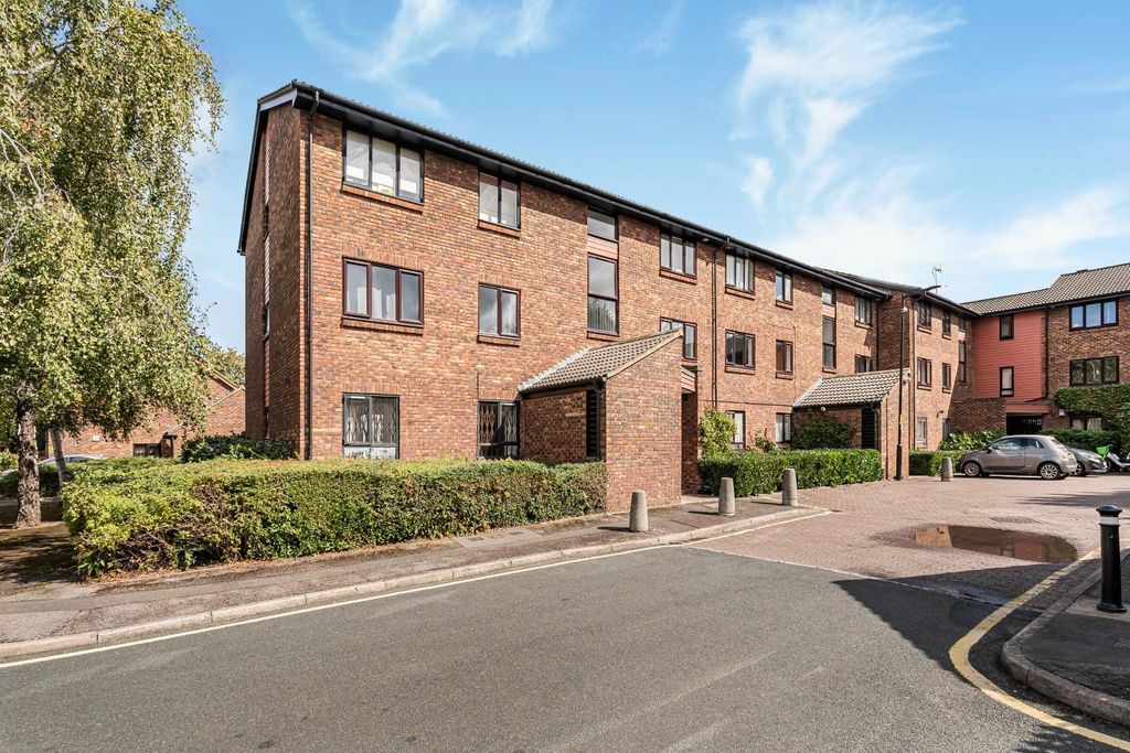 Property photo 1 of 15 12_62583.Jpg