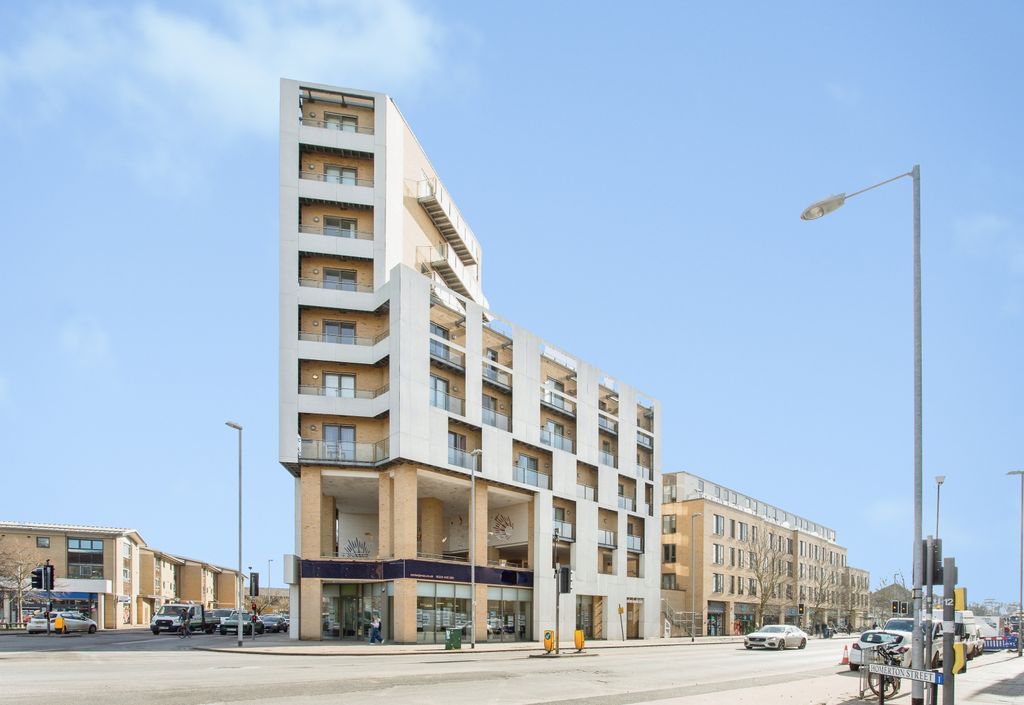 Property photo 1 of 19 19E310Db-47Marquehousecb28Ra-Main