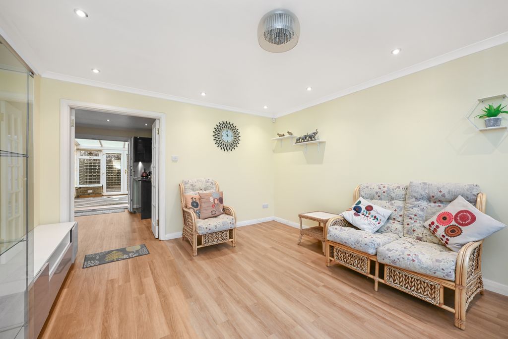 Property photo 3 of 15 Property Image 3