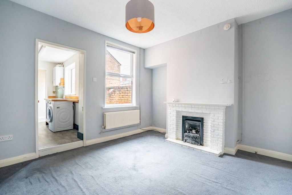 Property photo 2 of 17 Living Room