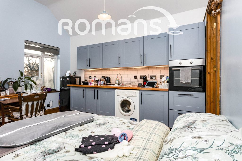 Property photo 2 of 6 Property Image