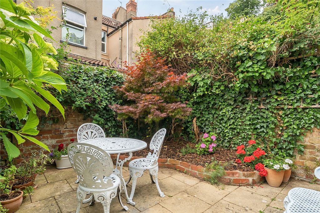 Property photo 2 of 25 Picture No. 25