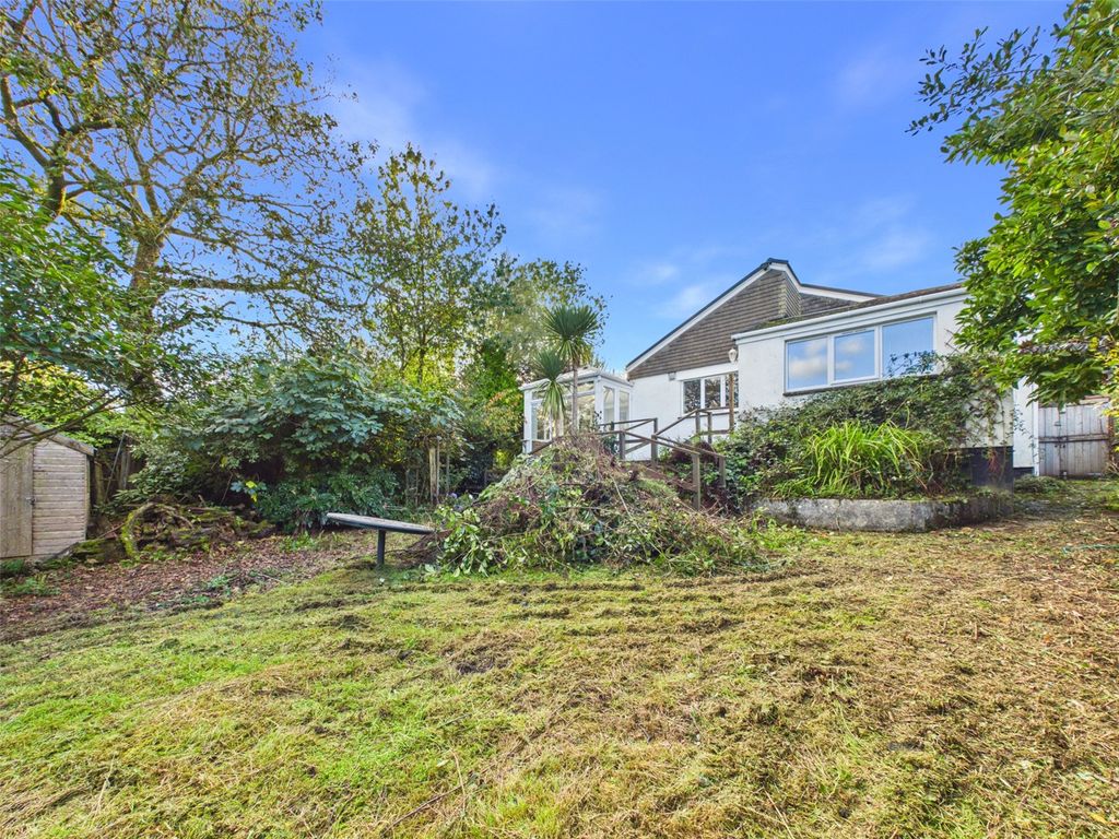 Property photo 2 of 26 Picture No. 29