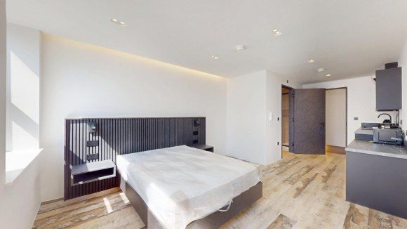 Property photo 3 of 7 9084426.Jpg