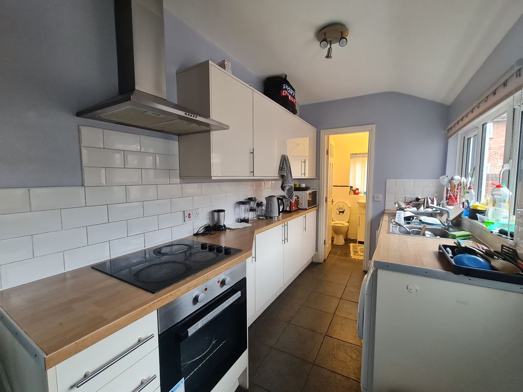 Property photo 1 of 3