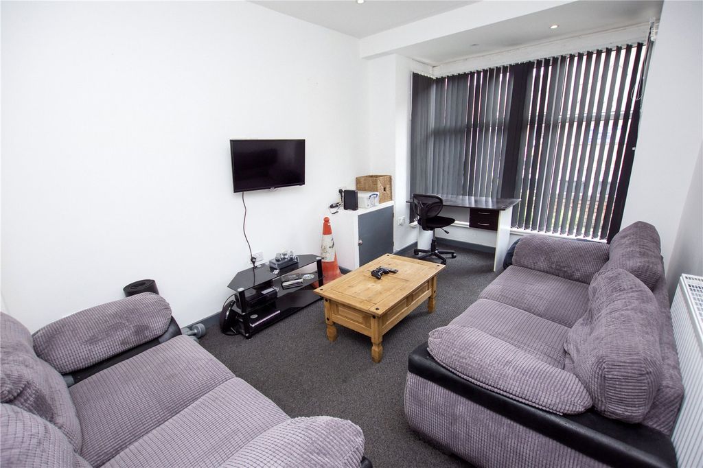 Property photo 1 of 11 Picture No. 02