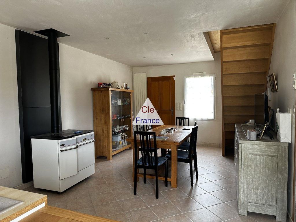 Property photo 3 of 4