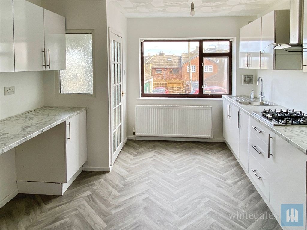 Property photo 3 of 14 Picture No. 13