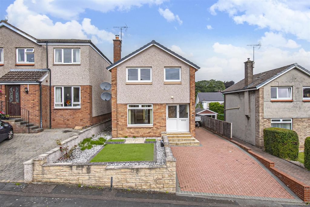 Property photo 1 of 35 7M3A2010.Jpg