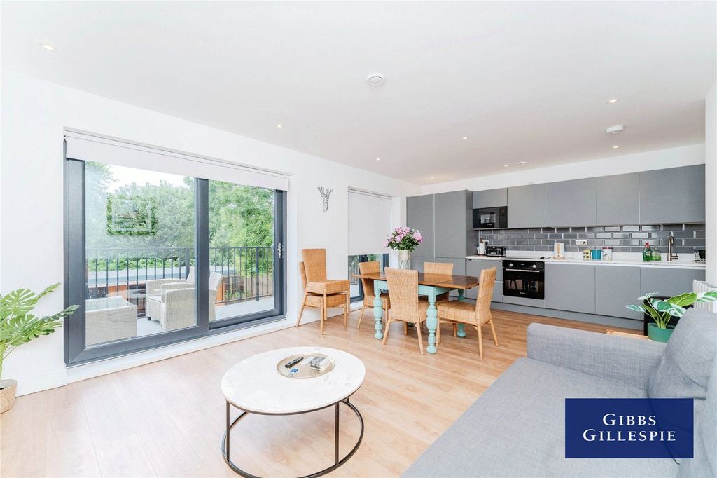 Property photo 1 of 10 Picture No. 07