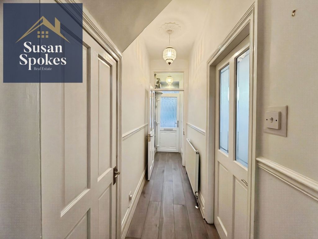 Property photo 2 of 17 Pbox-Img.Jpg