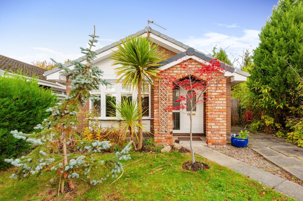 Property photo 1 of 18 Photography