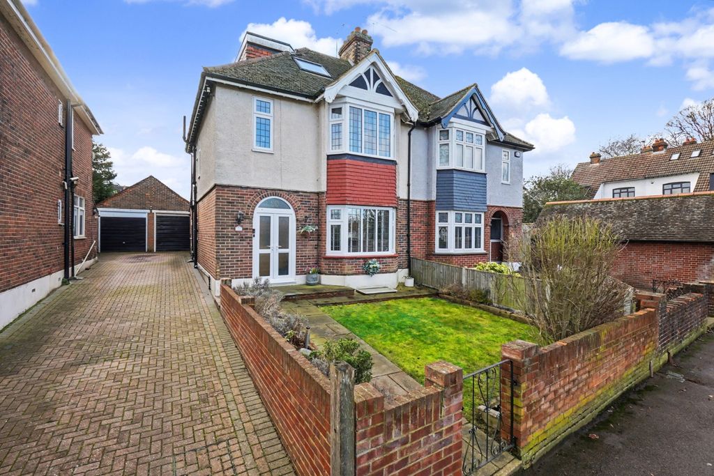 Property photo 1 of 30 4808371