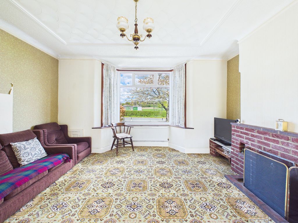 Property photo 3 of 51