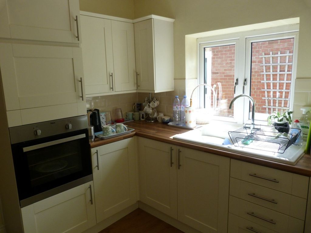 Property photo 3 of 8 Photograph 3