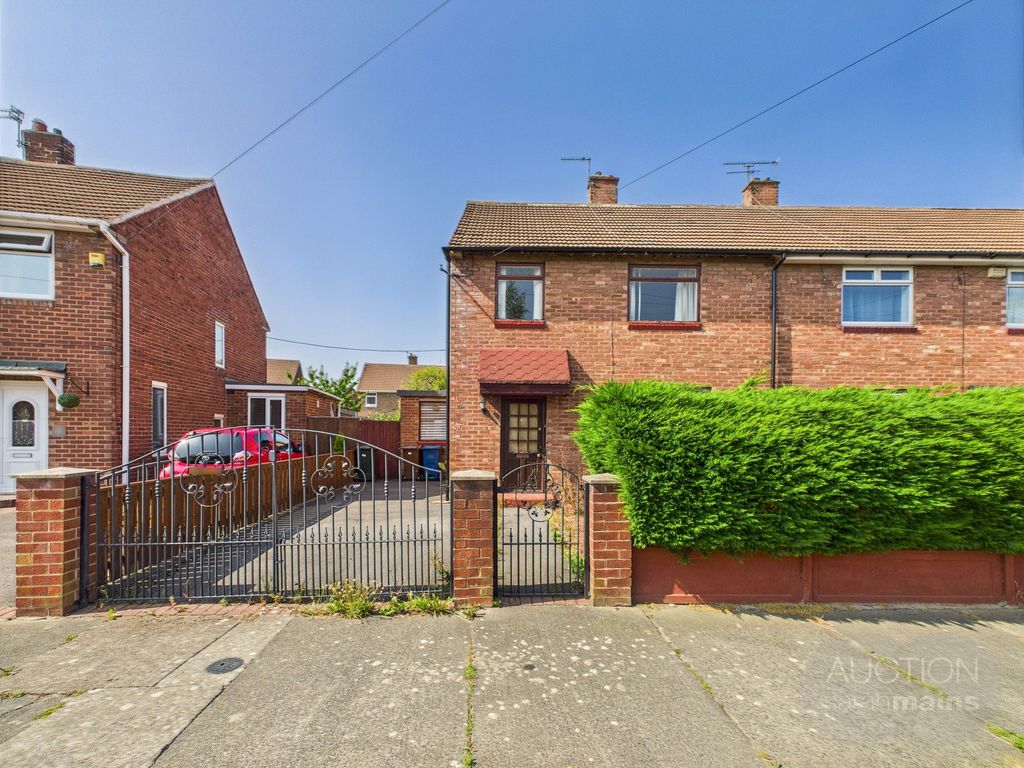 Property photo 1 of 13 External