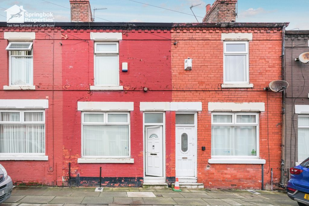 Property photo 1 of 8 Front View