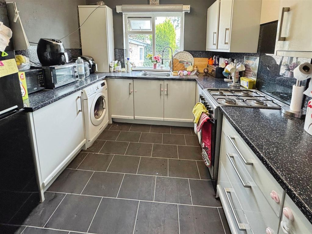 Property photo 3 of 15 4F96A8F5-43Cooper6.Jpg
