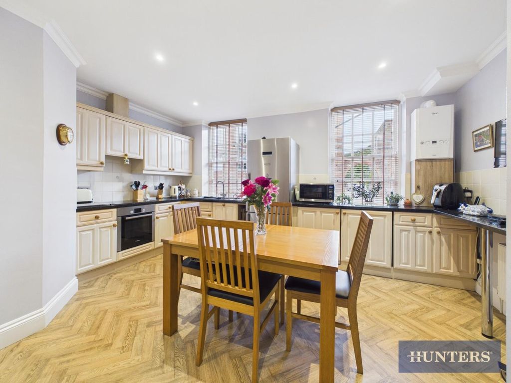 Property photo 2 of 14 Kitchen/Diner