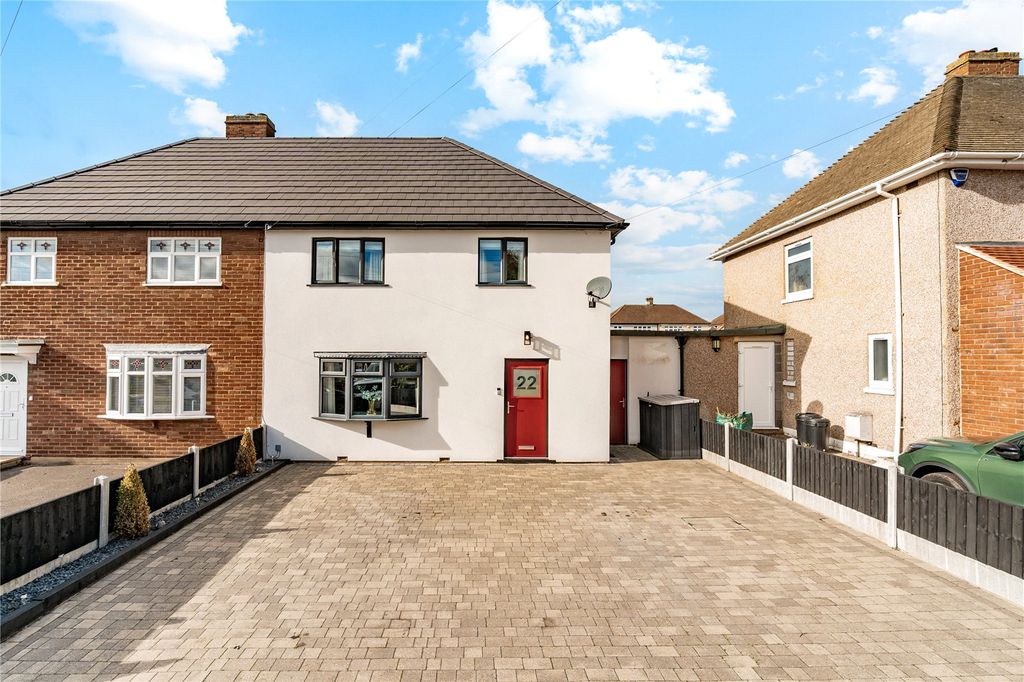 Property photo 1 of 15 Front