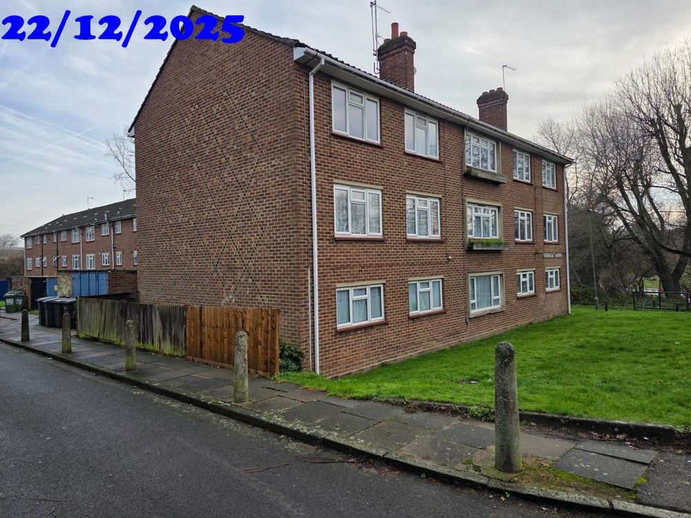 Property photo 1 of 4