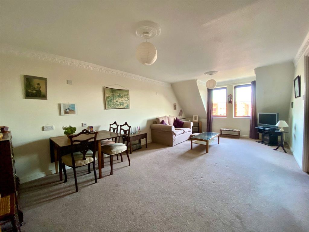 Property photo 1 of 14 Picture No. 28