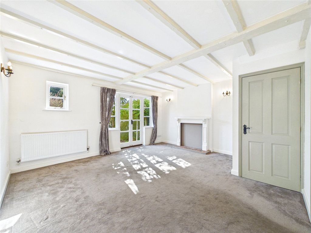 Property photo 2 of 16 Picture No. 08