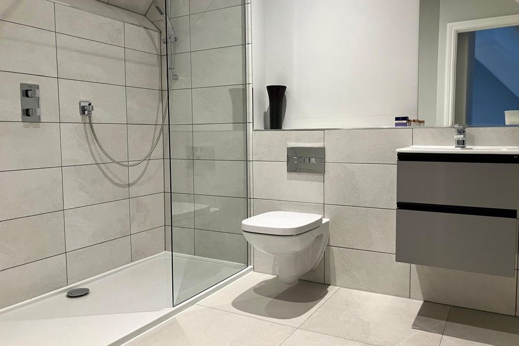 Property photo 3 of 7 Picture No. 10