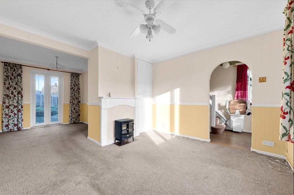 Property photo 3 of 17 Picture No. 02