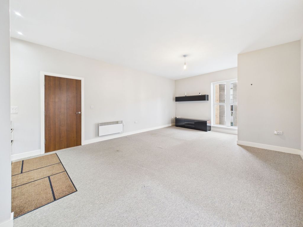 Property photo 2 of 9 Open Plan Living