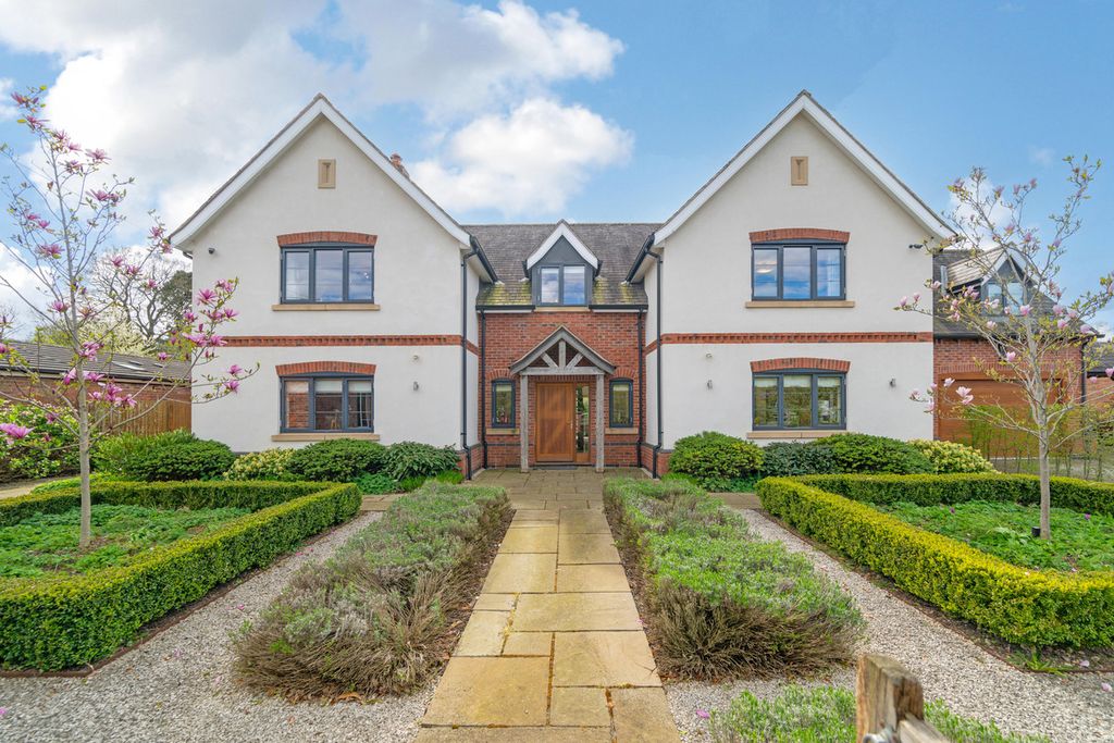 Property photo 3 of 40