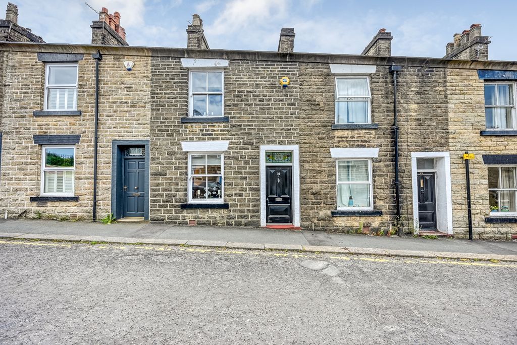 Property photo 1 of 43 4528711