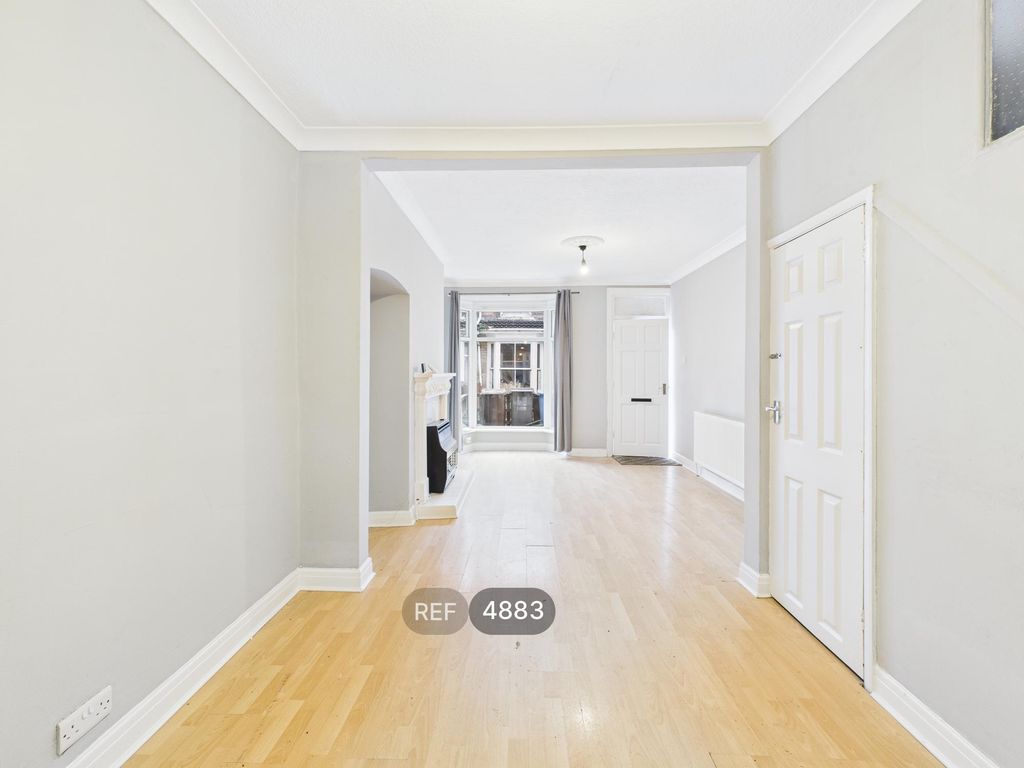 Property photo 3 of 12 Living Room