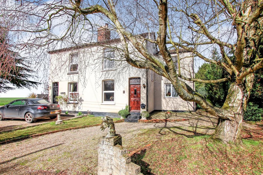 Property photo 1 of 22 Front 5.Jpg