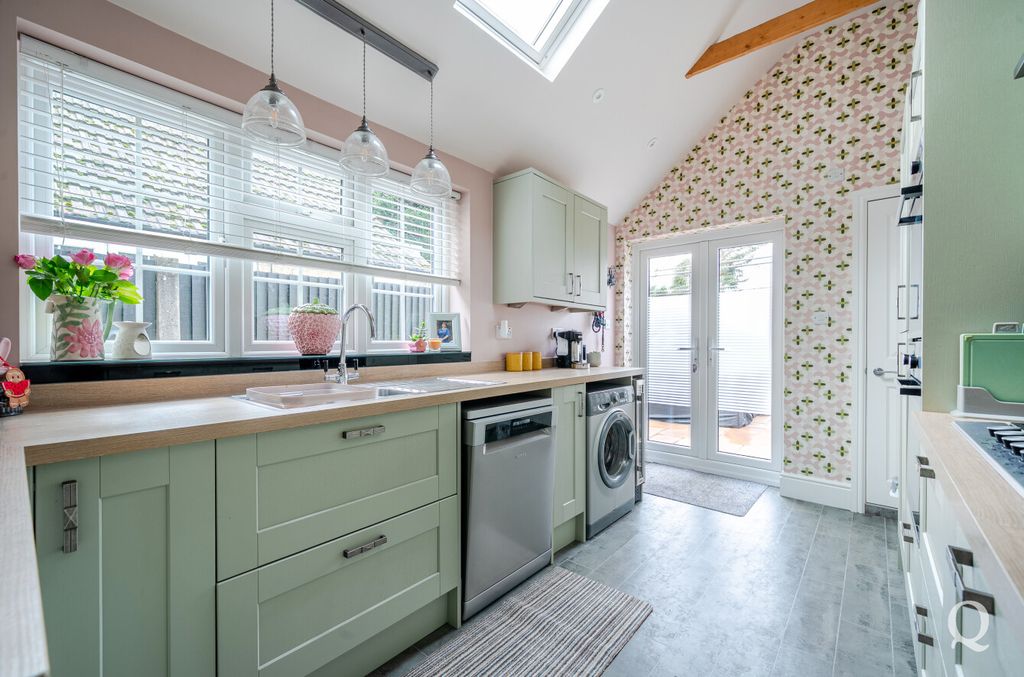 Property photo 3 of 25 4Bf838E3-7518-41A...