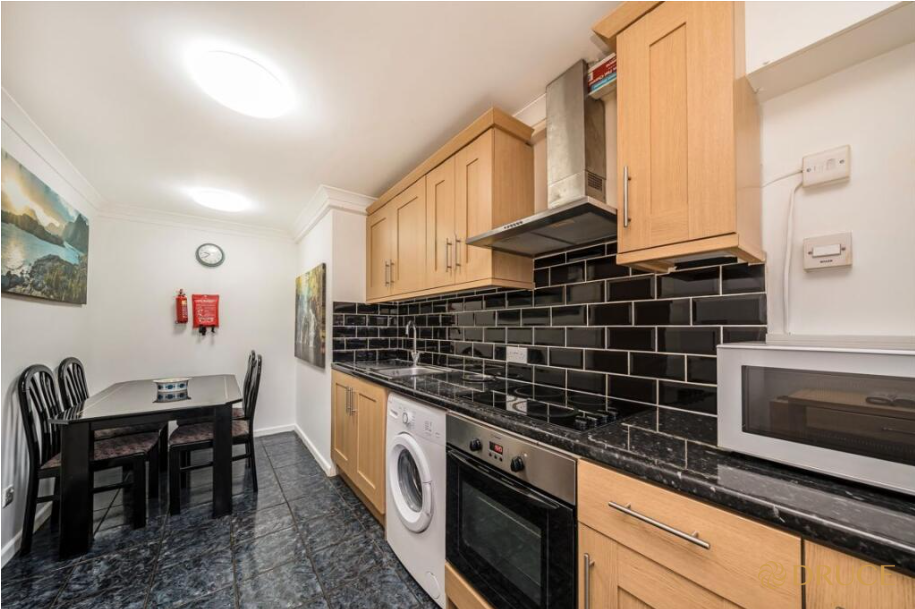 Property photo 2 of 6 A08Fw00000Hr7Kjaa1_1766162945189.Png