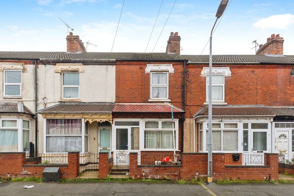 Property photo 1 of 11 Front