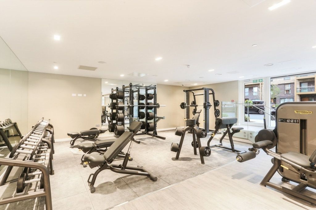 Property photo 3 of 3