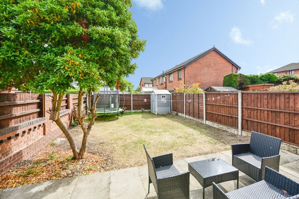Property photo 2 of 18 Pbox-Img.Jpg