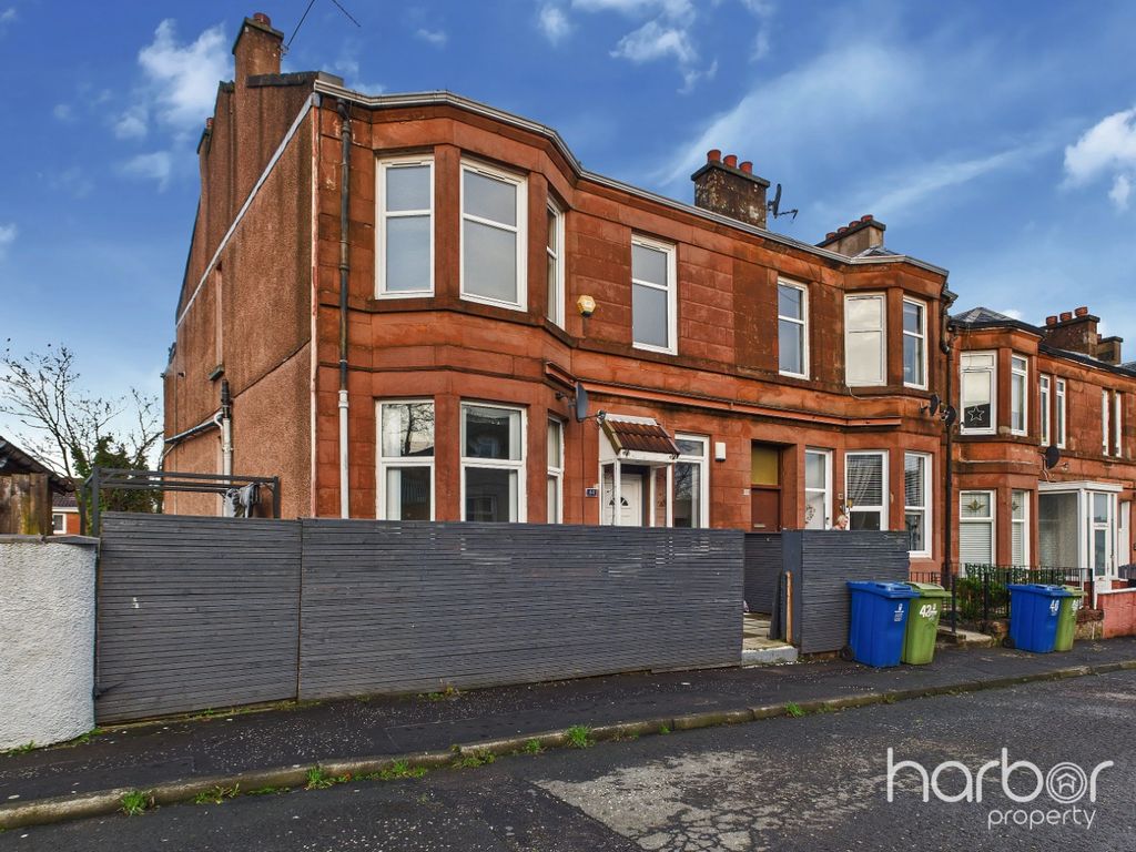 Property photo 1 of 16 4673404